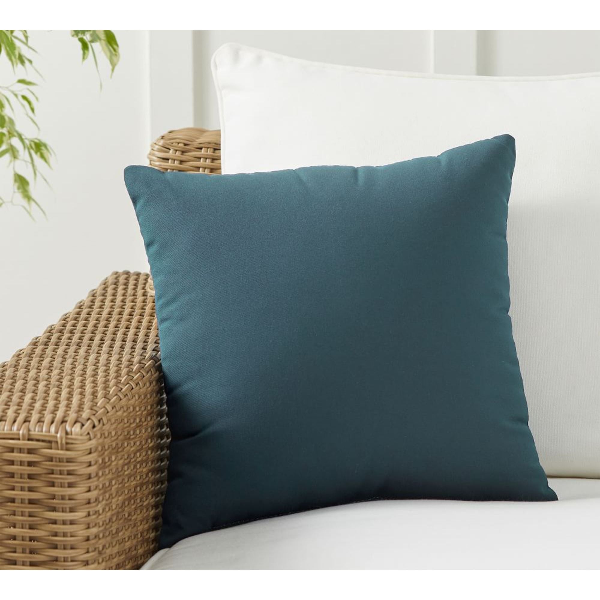 Sunbrella Cast Lagoon Indoor/Outdoor Pillow Cover with Pillow Insert H –  FoamRush